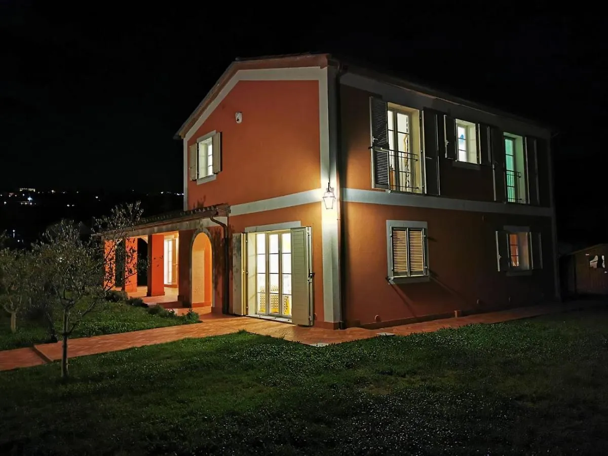 Bed & Breakfast B&B Luna Nuova Sarzana Italy